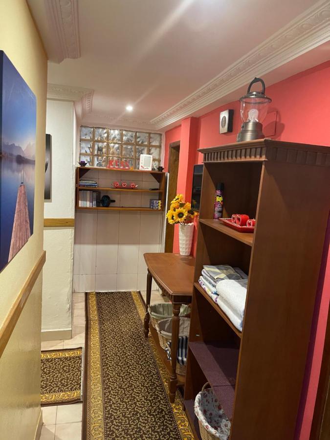 Homestay Appartement 2 Chambres Yaoundé Esterno foto